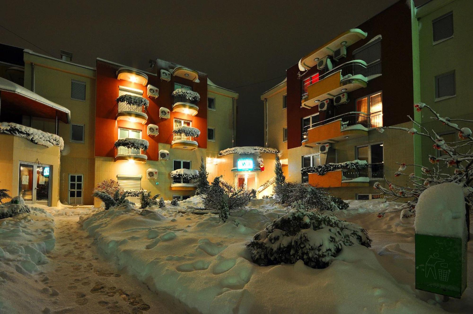 Apartments Iwa Centar Vrnjačka Banja Eksteriør bilde